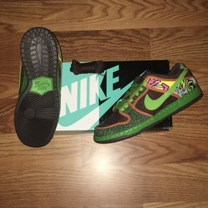 Nike dunk low prm dls sb qs